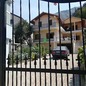  Casa vacanze Sinan Moraci Albania